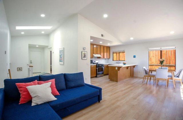 1943 Buckskin Glen, Escondido, CA 92027