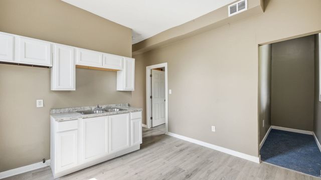 7213 S Green Street, Chicago, IL 60621