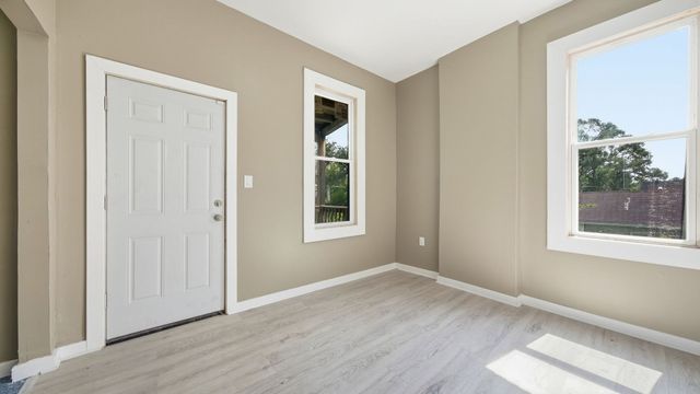 7213 S Green Street, Chicago, IL 60621