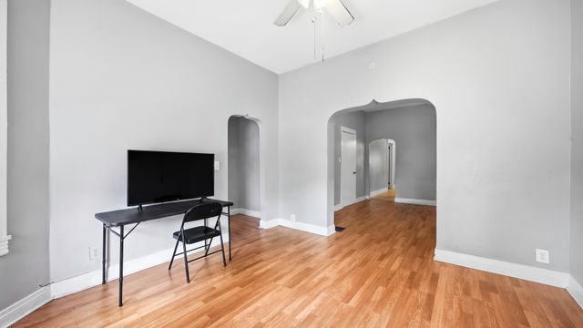 7213 S Green Street, Chicago, IL 60621