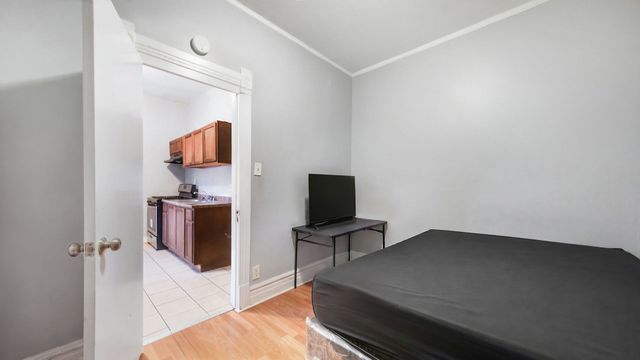 7213 S Green Street, Chicago, IL 60621