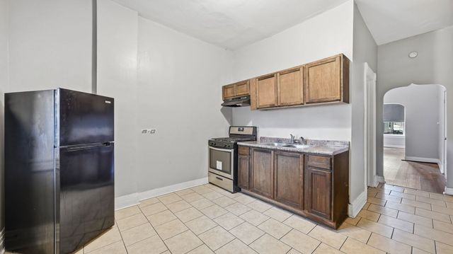 7213 S Green Street, Chicago, IL 60621
