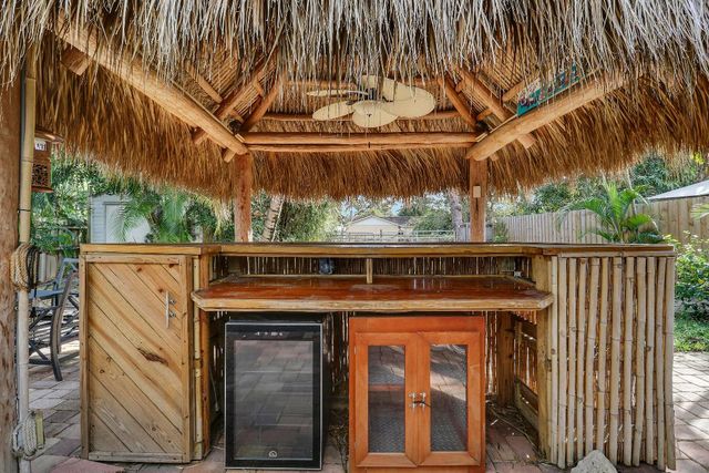 503 N Perry Avenue, Jupiter, FL 33458