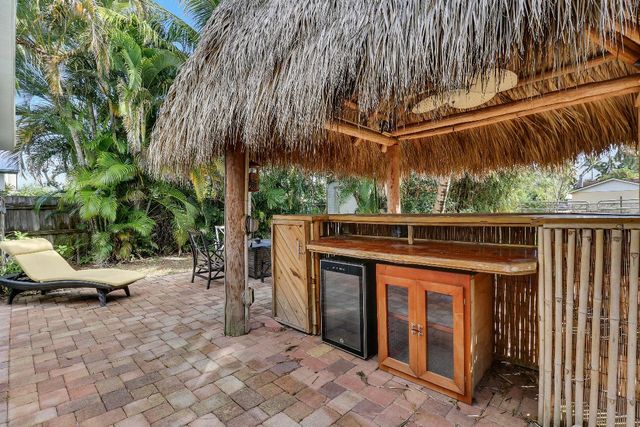 503 N Perry Avenue, Jupiter, FL 33458