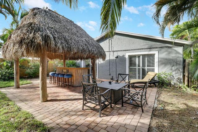 503 N Perry Avenue, Jupiter, FL 33458