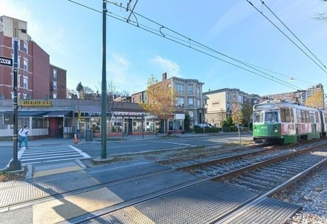 1674 Beacon Street 2, Brookline, MA 02445