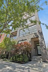 456 N Carpenter Street 2, Chicago, IL 60642