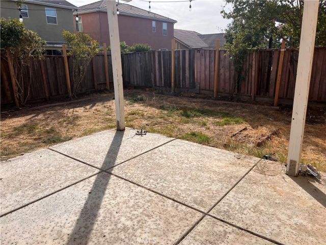 1670 Guildford Way, Plumas Lake, CA 95961