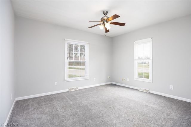 918 Raymond Avenue, Barberton, OH 44203