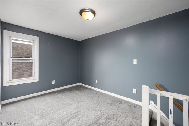 918 Raymond Avenue, Barberton, OH 44203