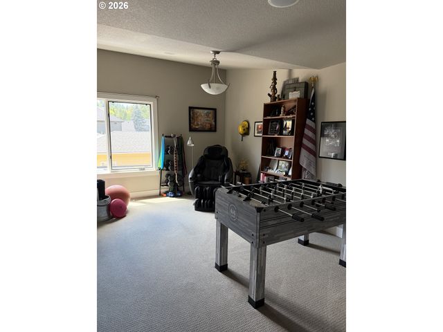 1393 BUCK St, West Linn, OR 97068