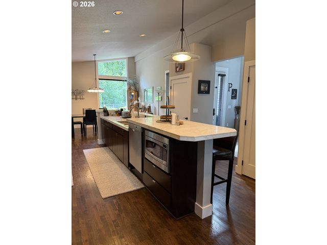 1393 BUCK St, West Linn, OR 97068
