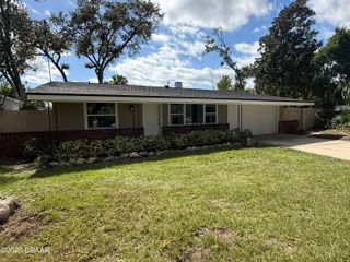 922 Parkwood Drive, Ormond Beach, FL 32174