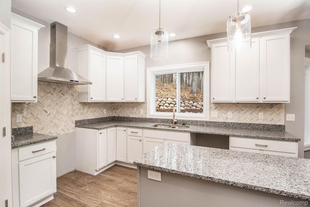 Lot 33 ALTA VISTA Drive, Hamburg Twp, MI 48169