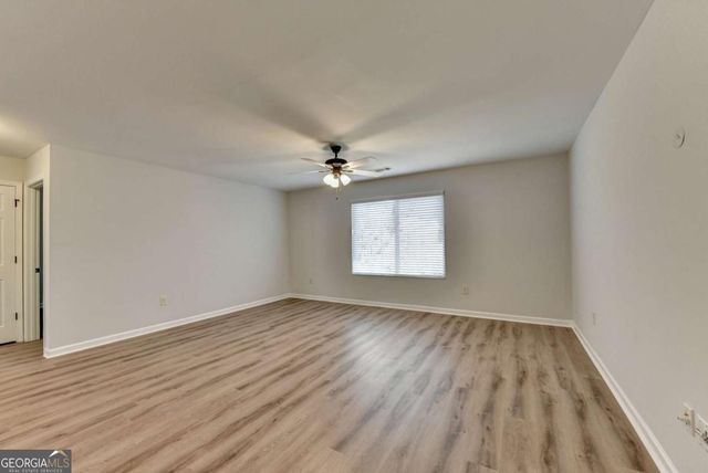 5525 Summer Creek Court, Sugar Hill, GA 30518