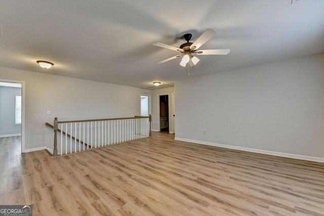 5525 Summer Creek Court, Sugar Hill, GA 30518