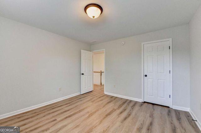 5525 Summer Creek Court, Sugar Hill, GA 30518