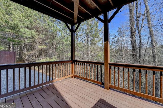 5525 Summer Creek Court, Sugar Hill, GA 30518