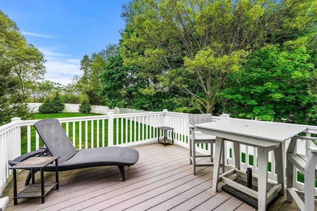 14 Greenlawn Ave, Salem, MA 01970