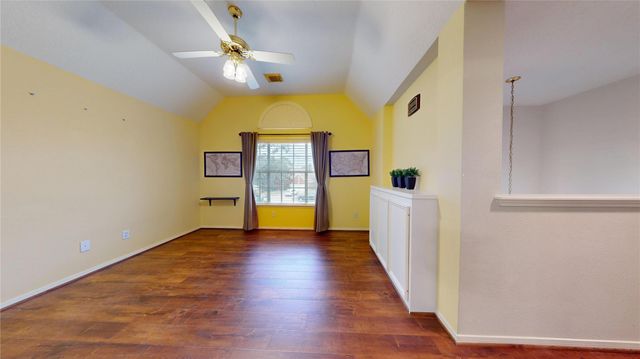 9507 Hanging Moss Trail, Houston, TX 77064