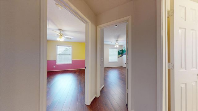 9507 Hanging Moss Trail, Houston, TX 77064