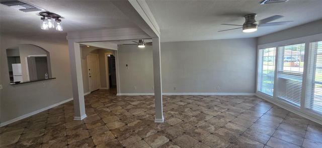 7117 Poplar Drive, Galveston, TX 77551