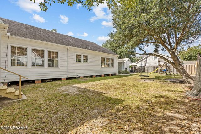 218 W Northern Avenue, Crowley, LA 70526