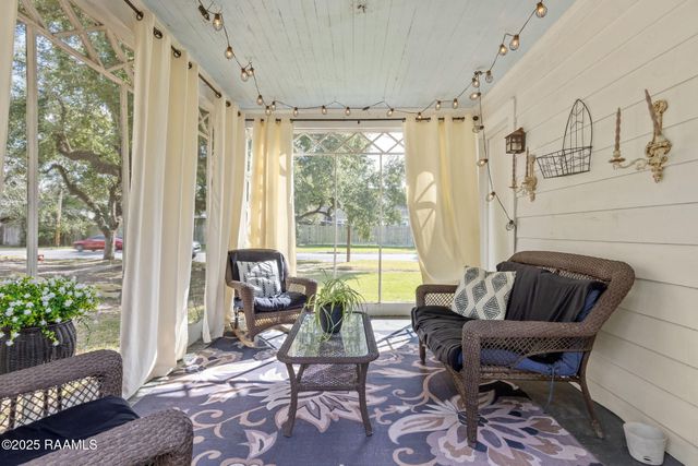 218 W Northern Avenue, Crowley, LA 70526