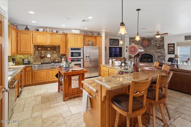 9115 Elizabeth Lake Road, Leona Valley, CA 93551