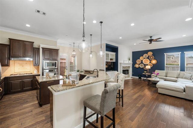 34 Danby Place, The Woodlands, TX 77375