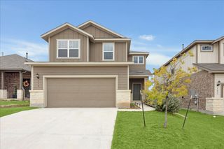 379 Papaya DR, Buda, TX 78610