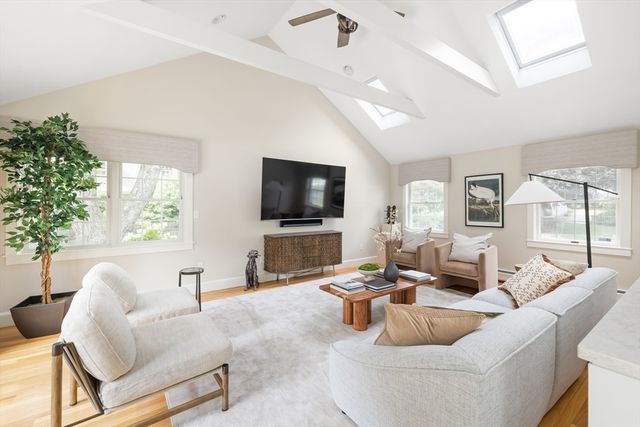 57 Douglas Rd, Needham, MA 02492