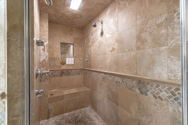 57 Douglas Rd, Needham, MA 02492
