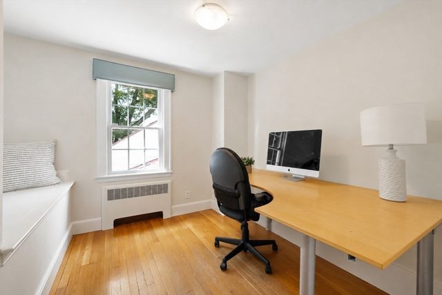 57 Douglas Rd, Needham, MA 02492