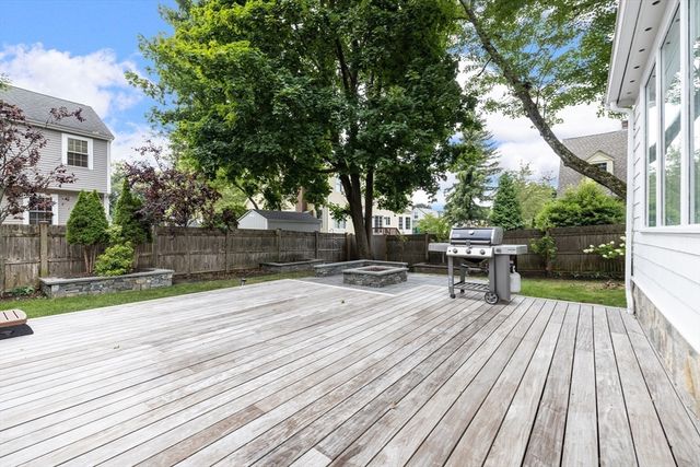 57 Douglas Rd, Needham, MA 02492