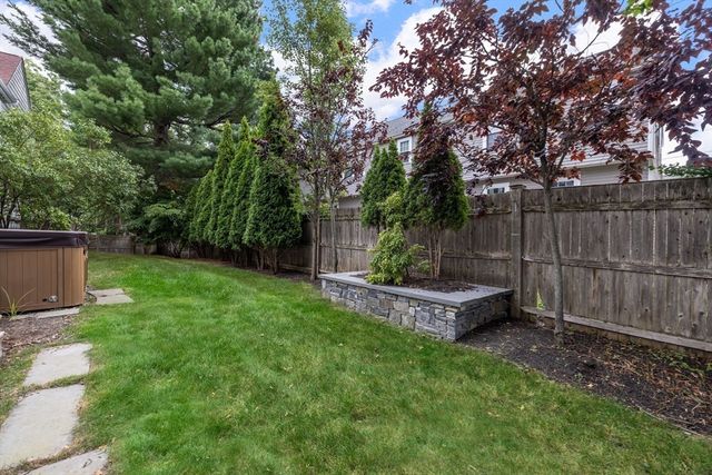 57 Douglas Rd, Needham, MA 02492