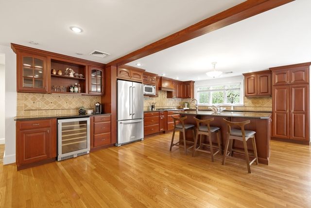 57 Douglas Rd, Needham, MA 02492