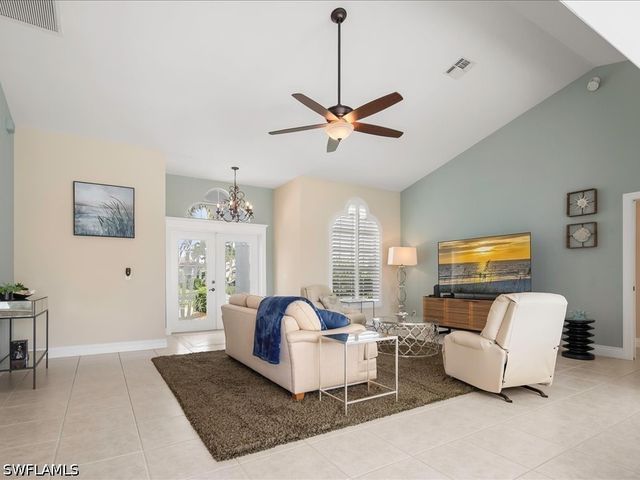 2026 Terrazzo LN, Naples, FL 34104