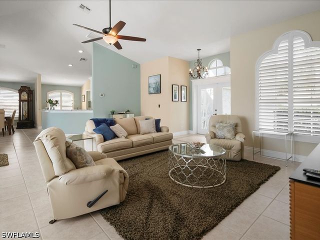 2026 Terrazzo LN, Naples, FL 34104