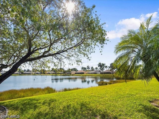 2026 Terrazzo LN, Naples, FL 34104