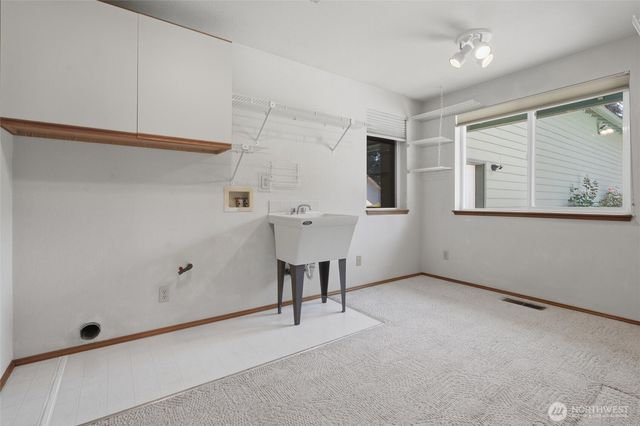 2426 SE Celebrity Court, Port Orchard, WA 98367