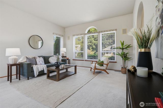 2426 SE Celebrity Court, Port Orchard, WA 98367