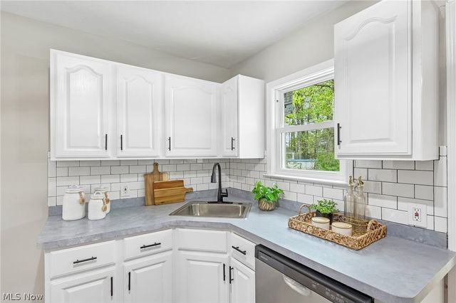 29234 Grand Boulevard, Wickliffe, OH 44092