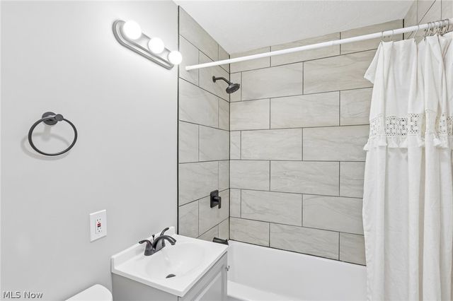 29234 Grand Boulevard, Wickliffe, OH 44092