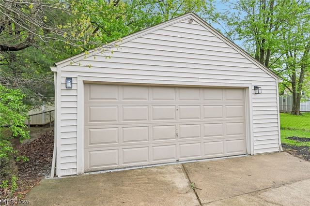 29234 Grand Boulevard, Wickliffe, OH 44092