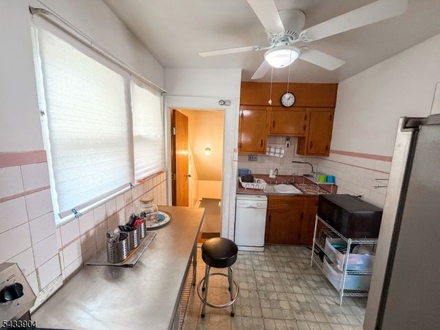 315 Hunter Ave, Scotch Plains Twp., NJ 07076