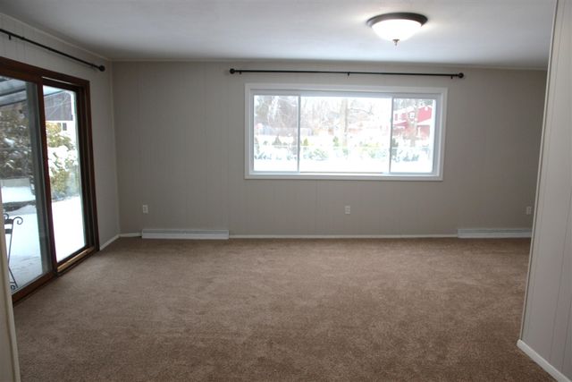 4259 Packard Street, Ann Arbor, MI 48108