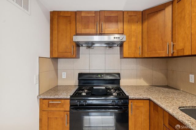 257 Hampshire Court, Daly City, CA 94015