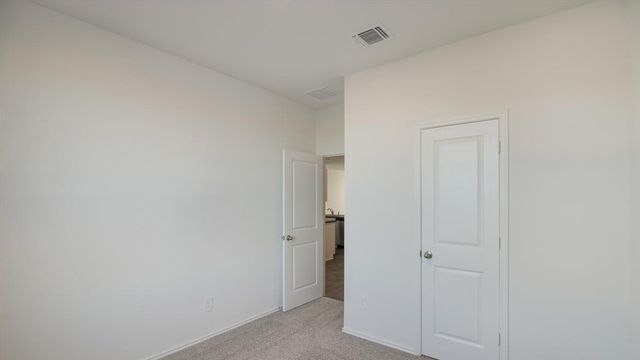 169 B HARRISON XING, Uhland, TX 78640