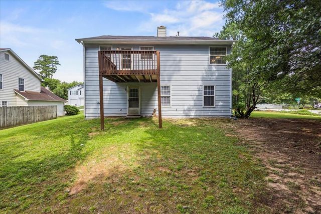 5604 Rockingwood Lane, Atlanta, GA 30349